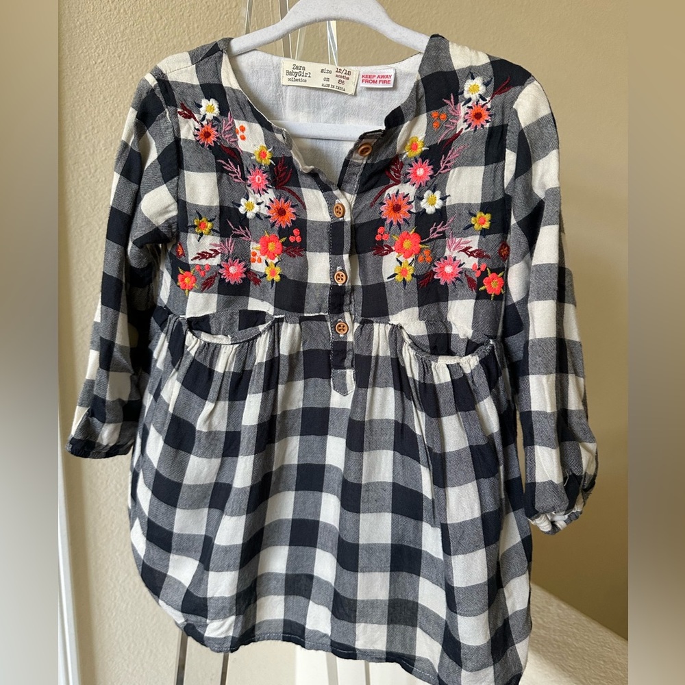 Beautiful ZARA Boho Embroidery Pocket Dress